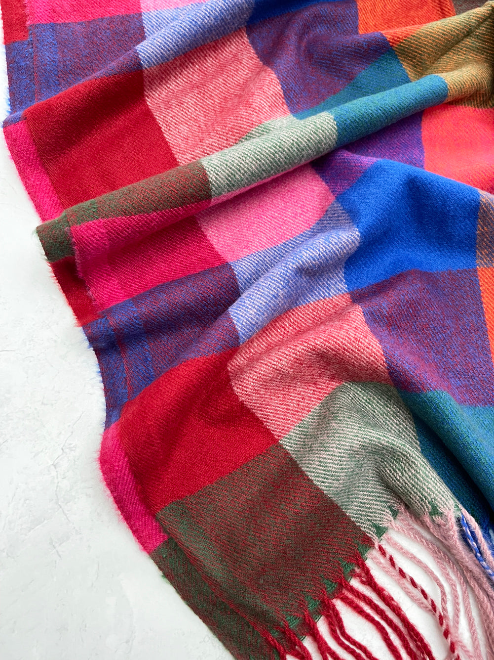 Wrap Yourself in Elegance: Discover the Timeless Appeal of the Tartan Scarf