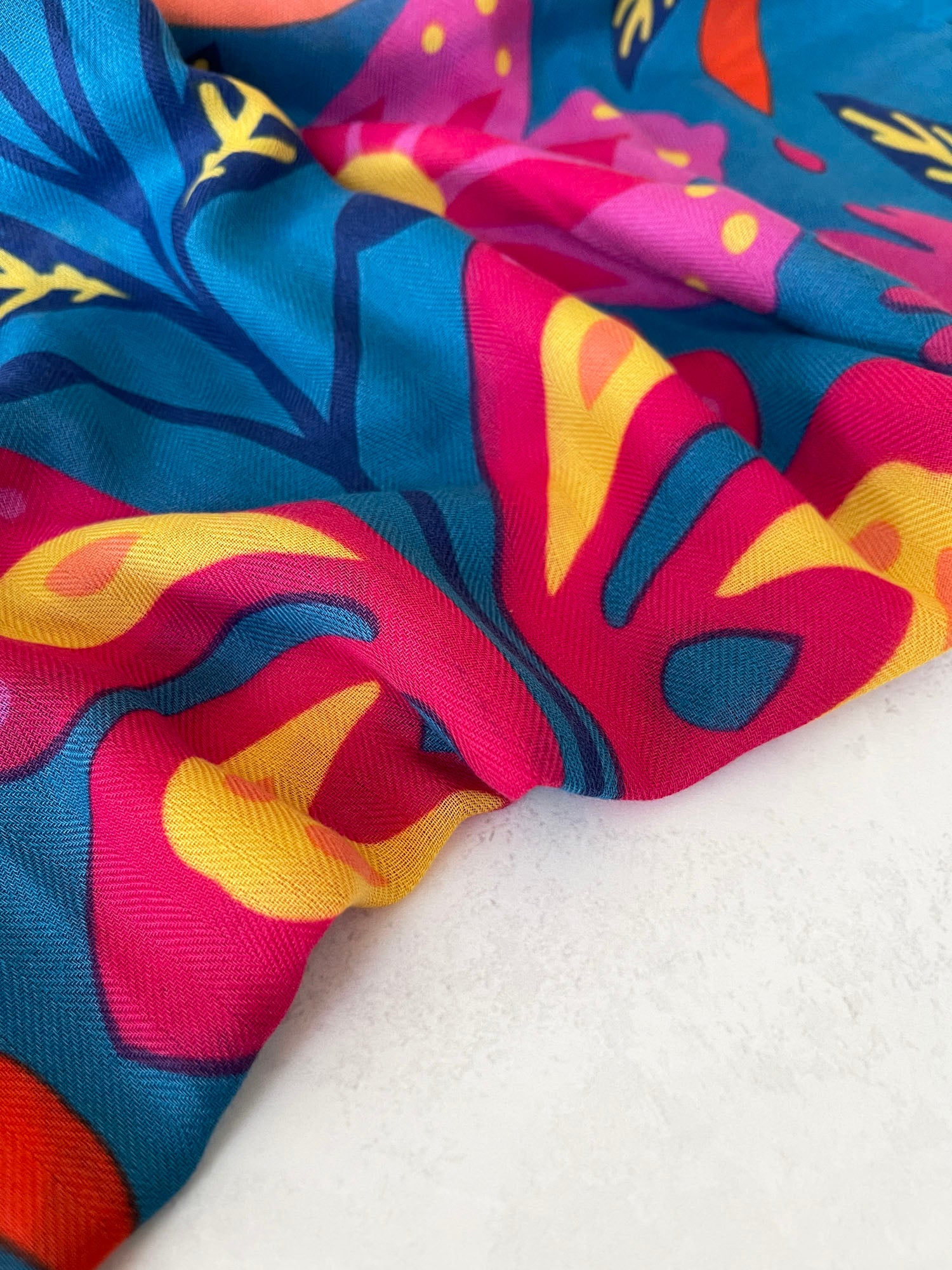 BLUE LOTUS FLORAL PRINT SQUARE TASSEL SCARF