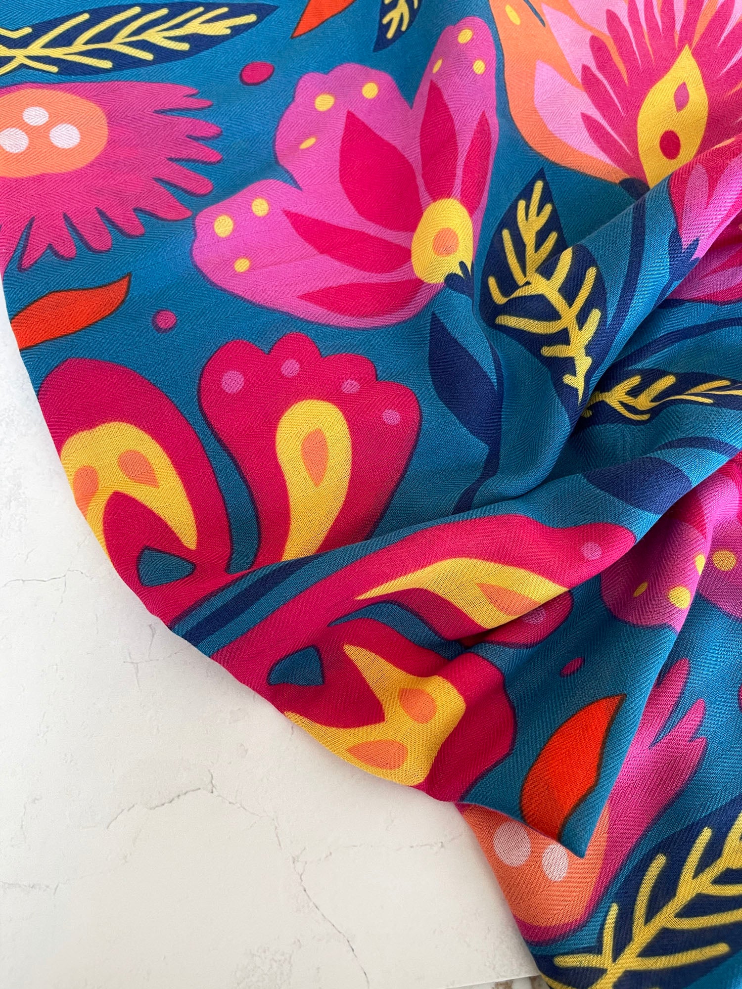 BLUE LOTUS FLORAL PRINT SQUARE TASSEL SCARF