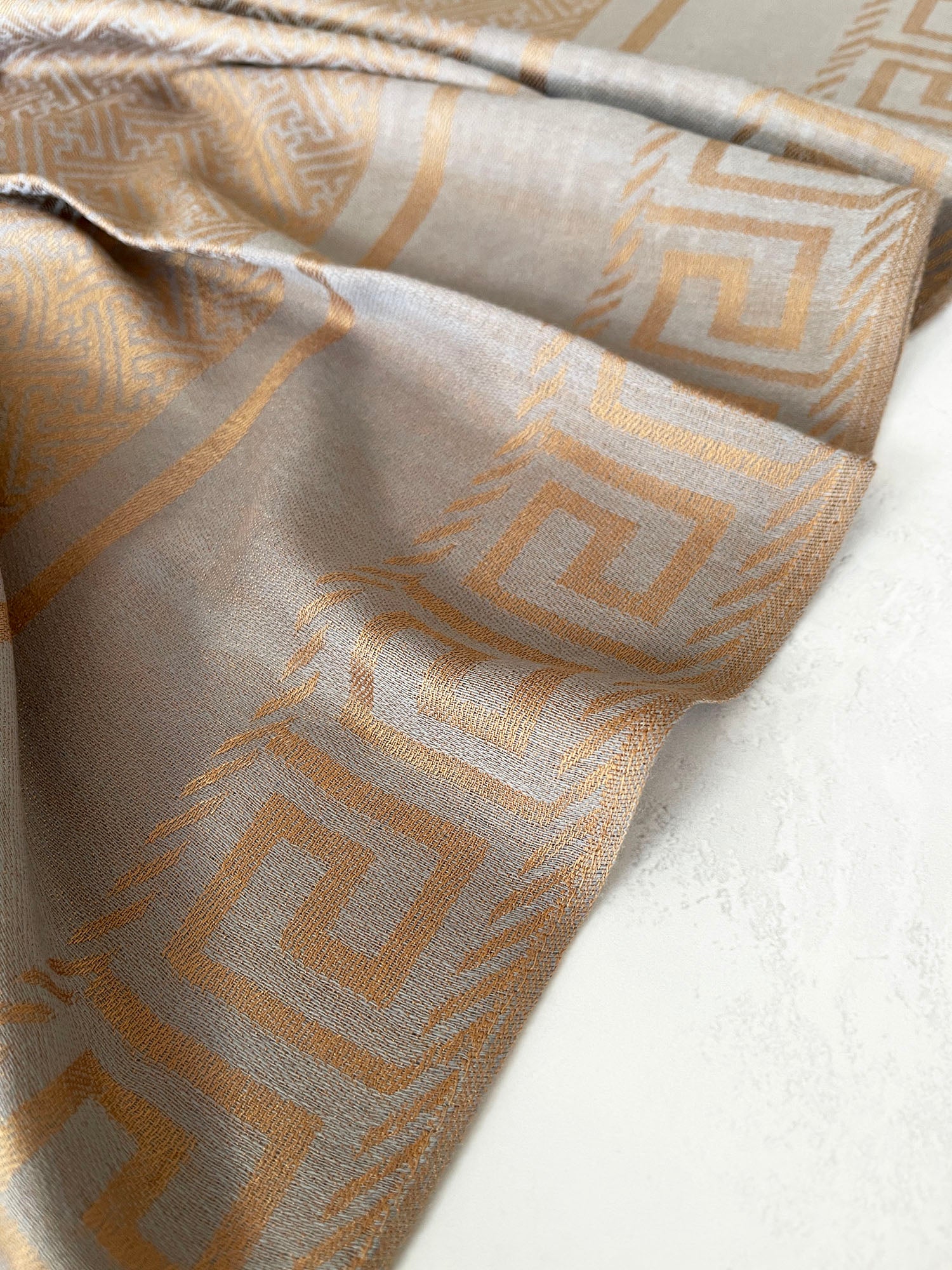 GEOMETRIC GREY LIGHTWEIGHT PASHMINA SHAWL SCARF