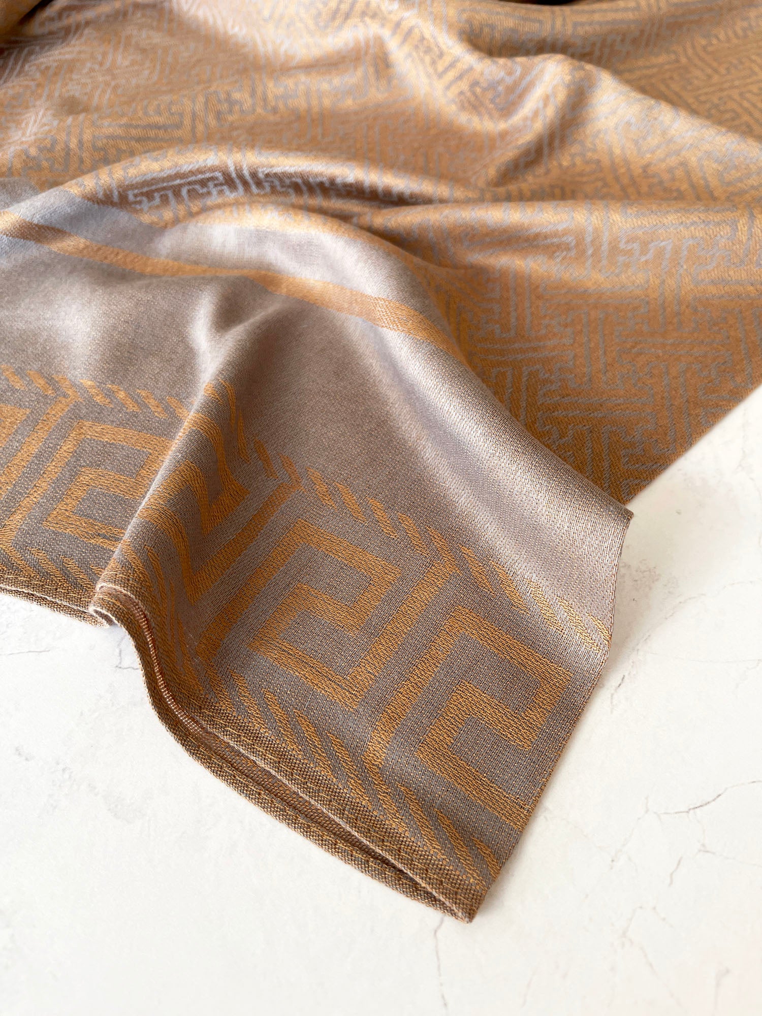 GEOMETRIC GREY LIGHTWEIGHT PASHMINA SHAWL SCARF
