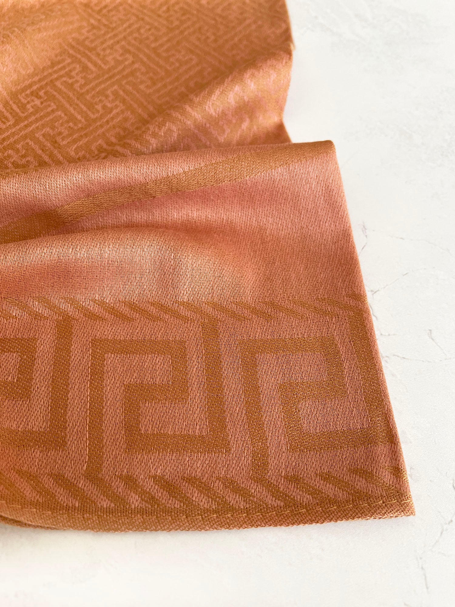 GEOMETRIC PINK LIGHTWEIGHT PASHMINA SHAWL SCARF