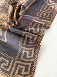GEOMETRIC PLUM LIGHTWEIGHT PASHMINA SHAWL SCARF