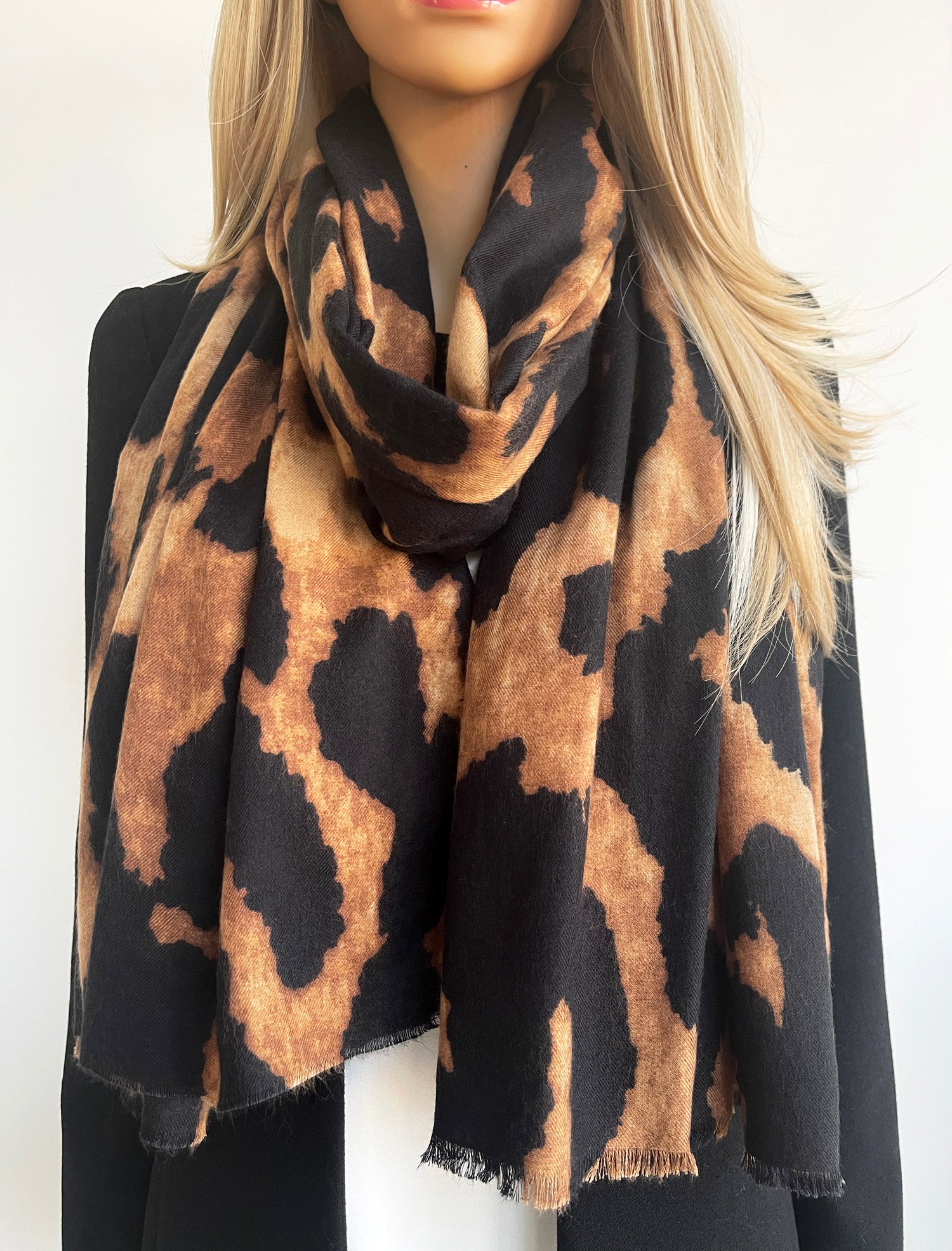 LARGE BROWN WOOL BIG LEOPARD PRINT SCARF