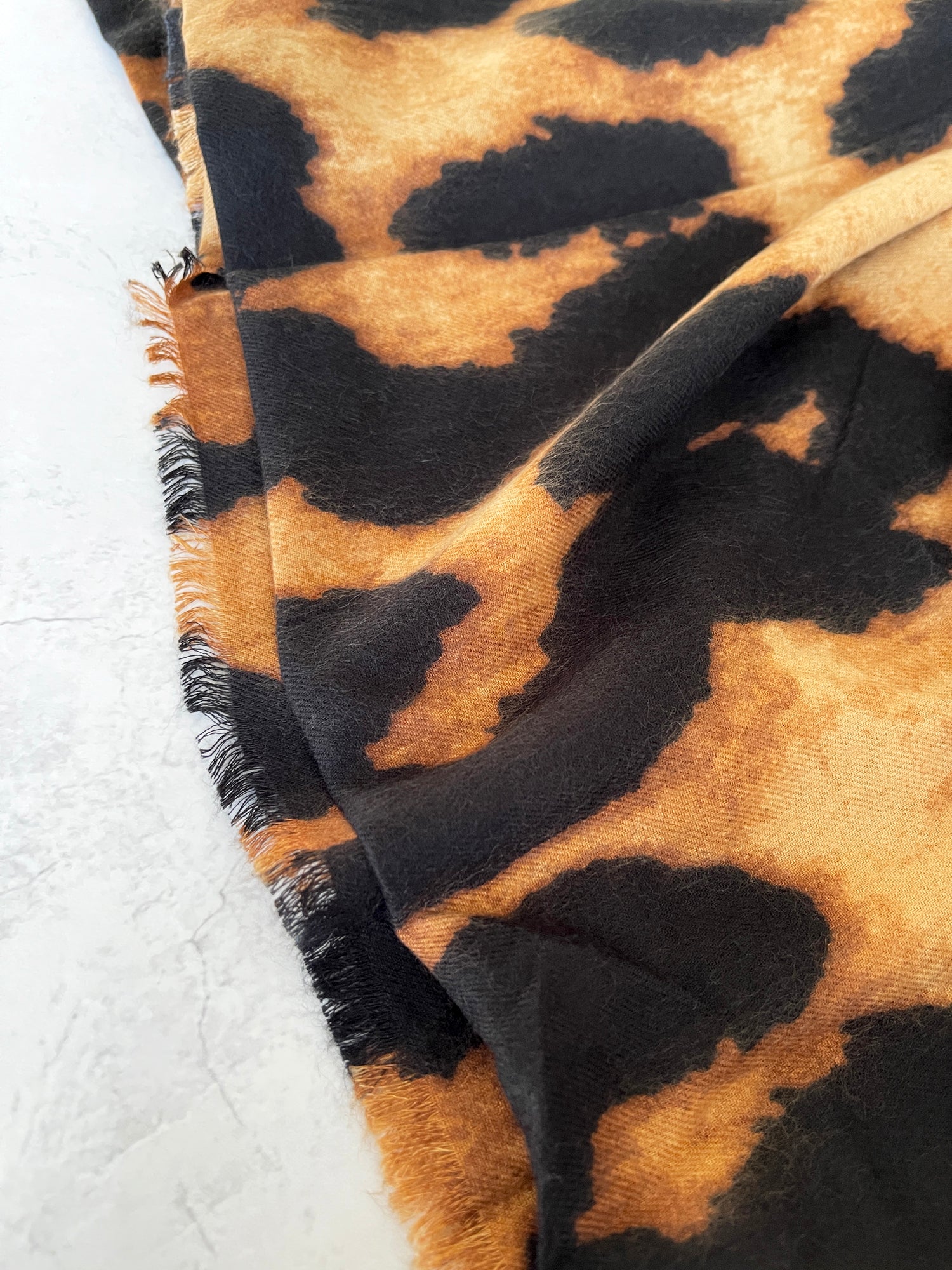 LARGE BROWN WOOL BIG LEOPARD PRINT SCARF