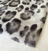 Ladies Leopard Print Scarf