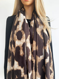 LARGE TAUPE WOOL BIG LEOPARD PRINT SCARF