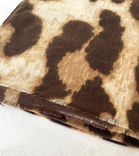 LARGE TAUPE WOOL BIG LEOPARD PRINT SCARF