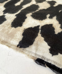 LARGE BEIGE WOOL BIG LEOPARD PRINT SCARF