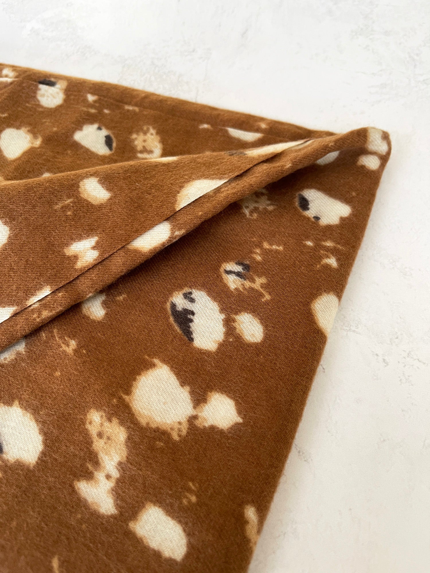 LARGE BROWN WOOL SPOTTY LEOPARD PRINT SCARF