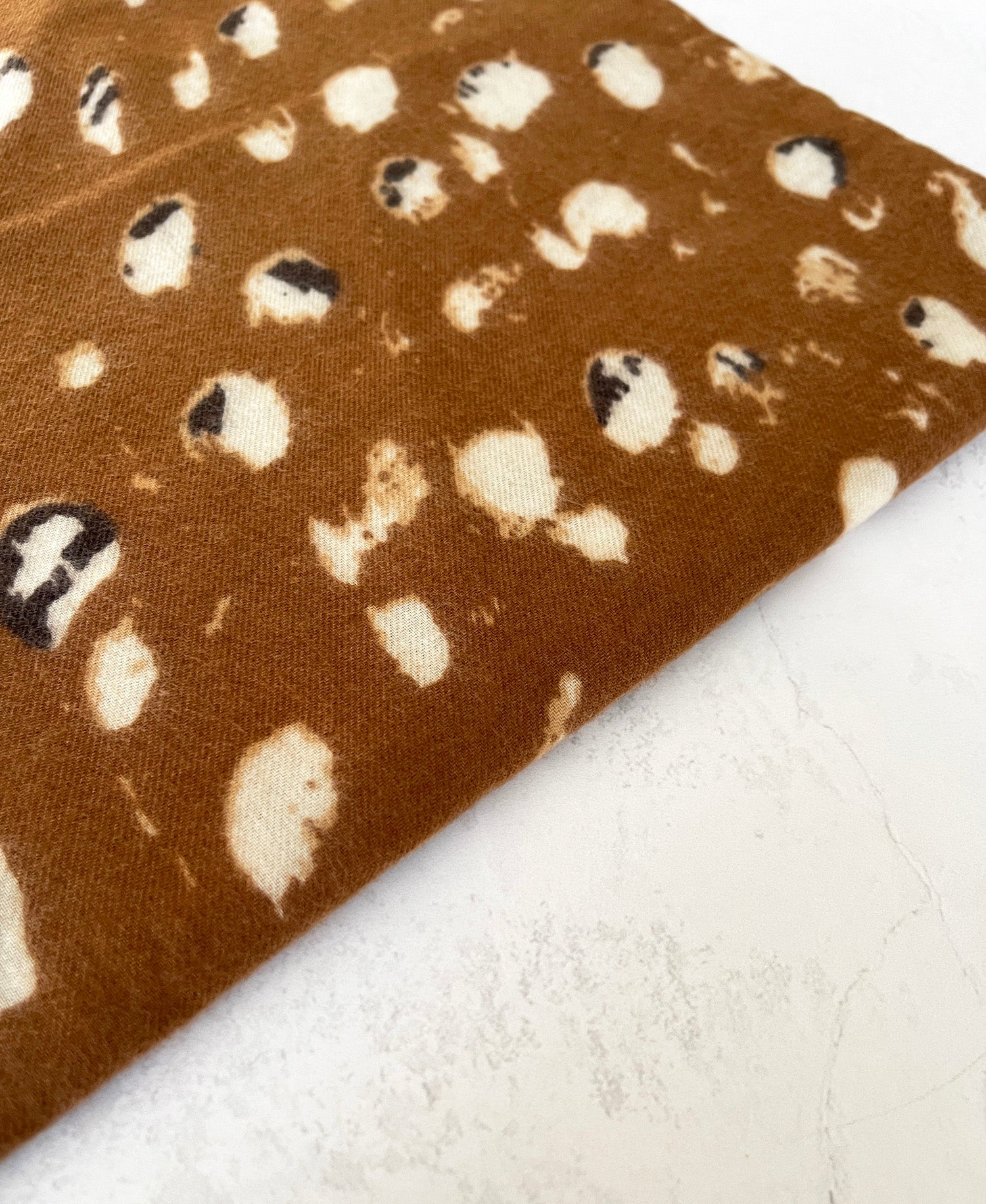 LARGE BROWN WOOL SPOTTY LEOPARD PRINT SCARF