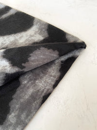 LARGE GREY WOOL BIG LEOPARD PRINT SCARF