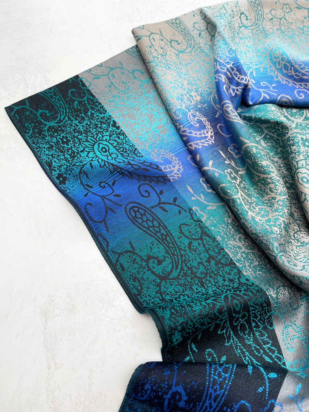 LARGE REVERSIBLE BLUE OMBRE PAISLEY PRINT PASHMINA SHAWL SCARF WRAP