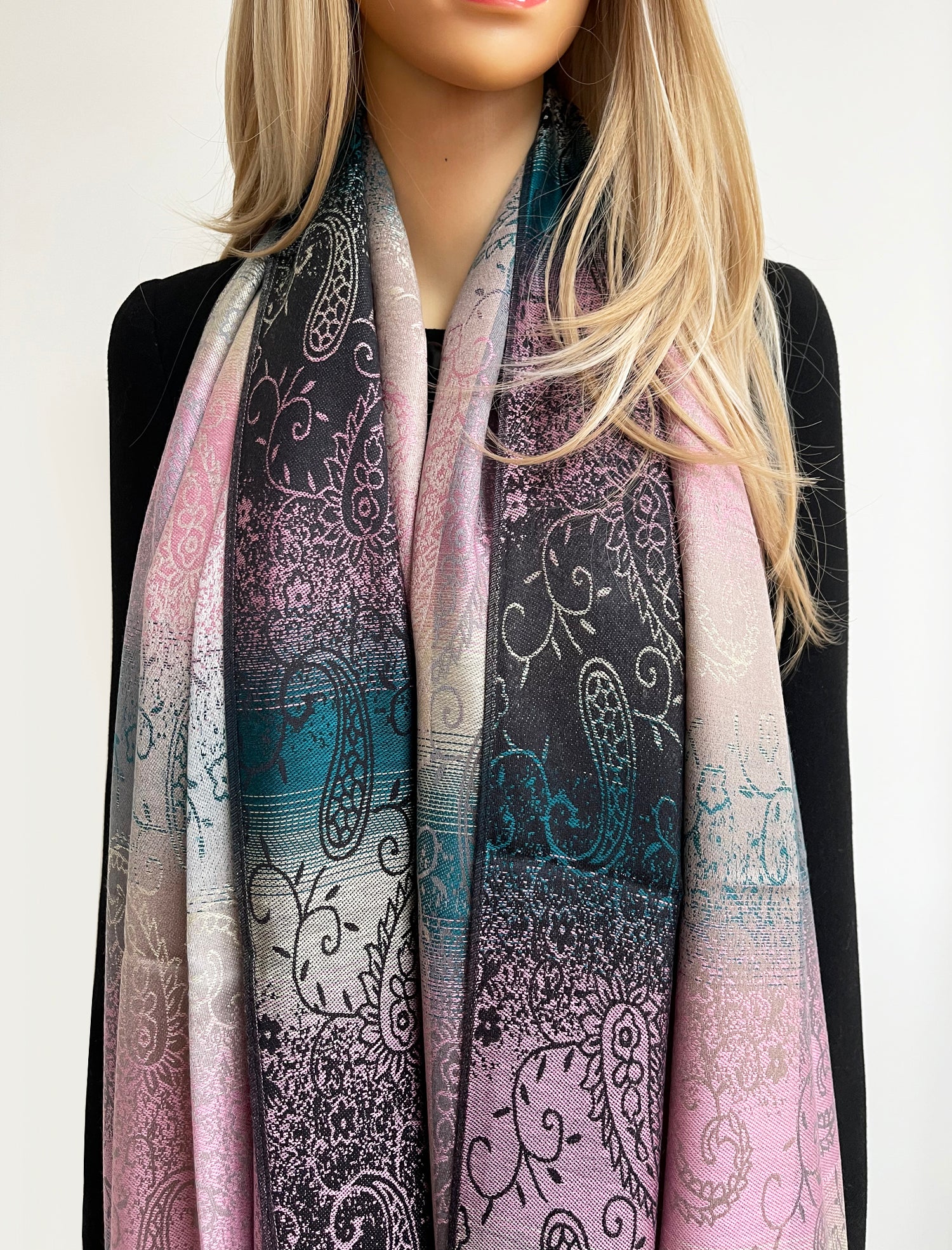 LARGE REVERSIBLE PINK OMBRE PAISLEY PRINT PASHMINA SHAWL SCARF WRAP