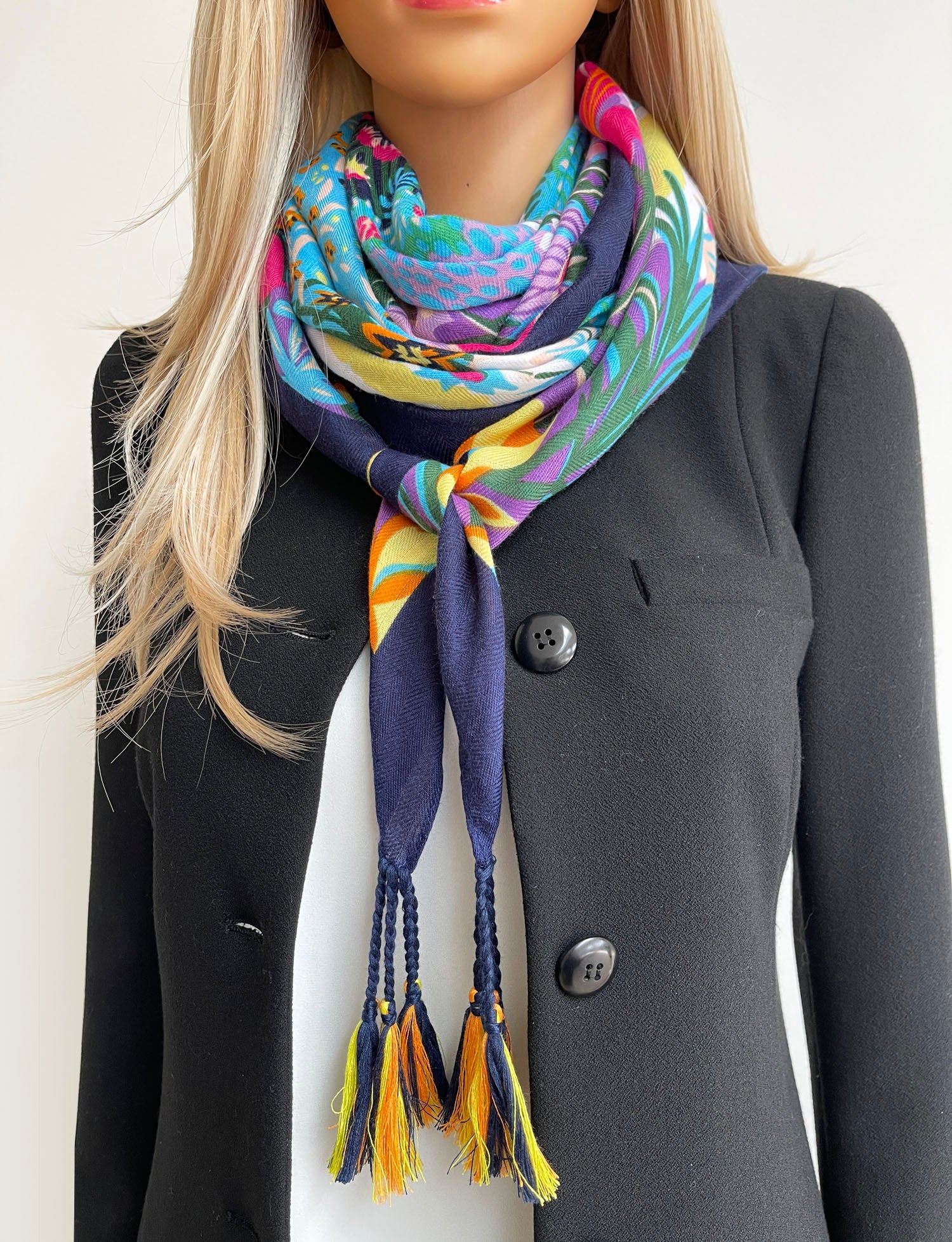 NAVY BLUE GARDEN FLORAL PRINT SQUARE TASSEL SCARF