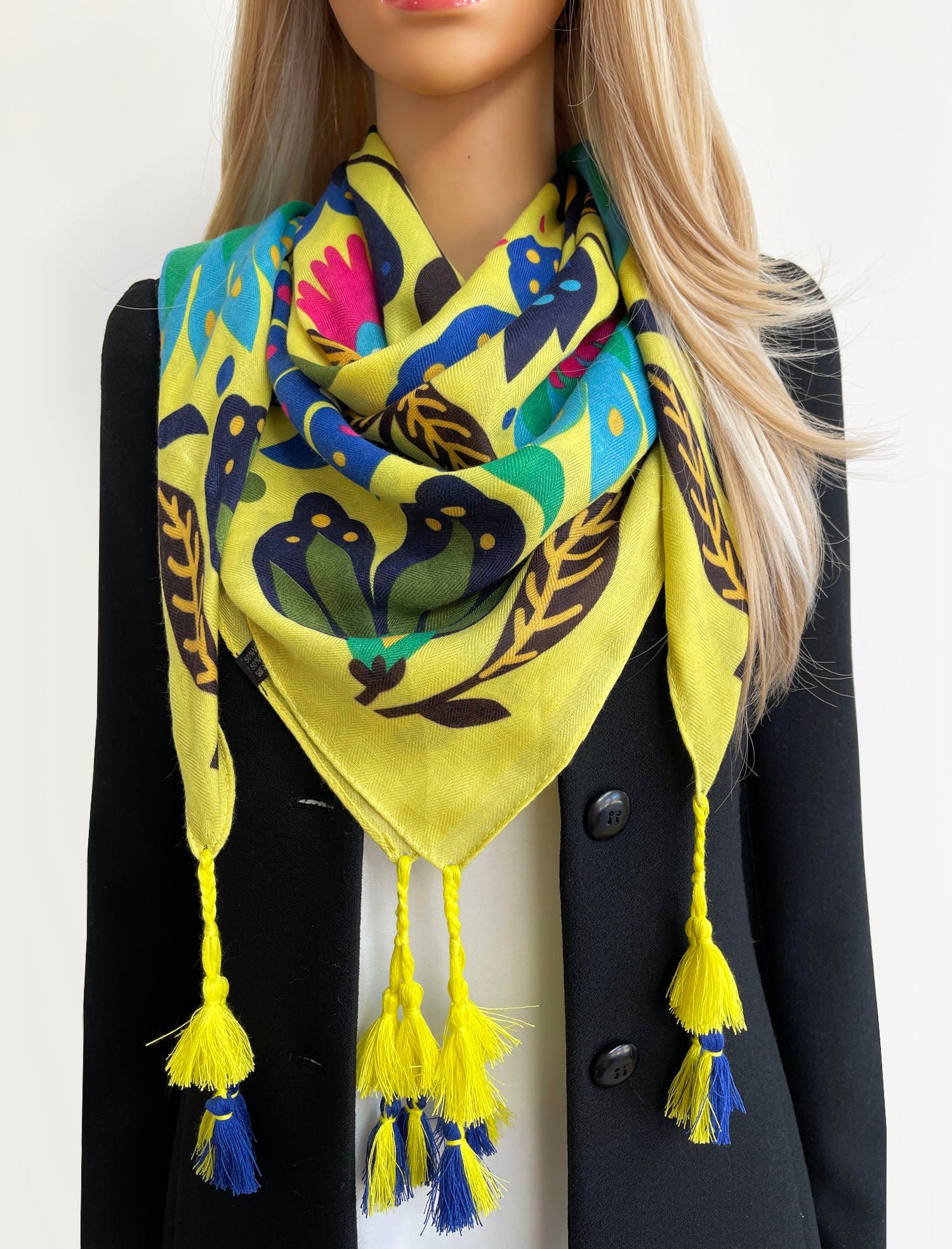 YELLOW LOTUS FLORAL PRINT SQUARE TASSEL SCARF