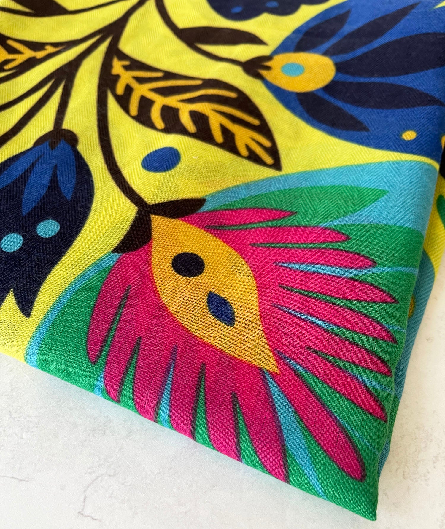 YELLOW LOTUS FLORAL PRINT SQUARE TASSEL SCARF