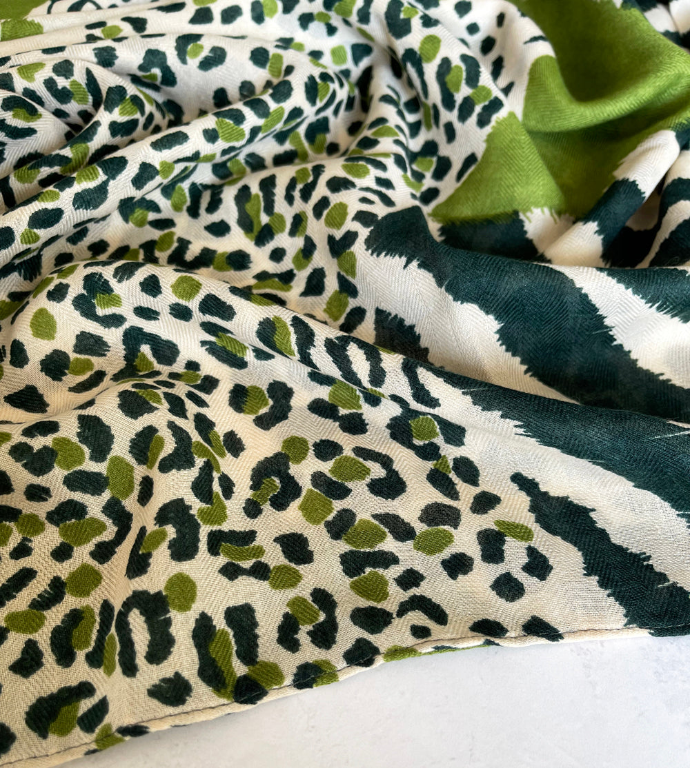 LARGE GREEN TIGER AND LEOPARD PRINT SHAWL SCARF