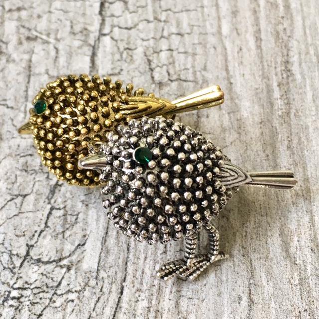 A-SHU ANTIQUE VINTAGE METAL 3-D SILVER BIRD BROOCH / DRESS COLLAR SCARF PIN - A-SHU.CO.UK