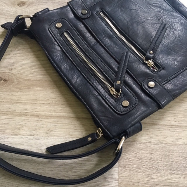 A-SHU LARGE NAVY BLUE MULTI COMPARTMENT CROSSBODY BAG WITH LONG STRAP - A-SHU.CO.UK