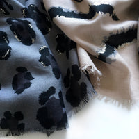 A-SHU LARGE PALE PINK ZEBRA AND LEOPARD PRINT SHAWL SCARF - A-SHU.CO.UK