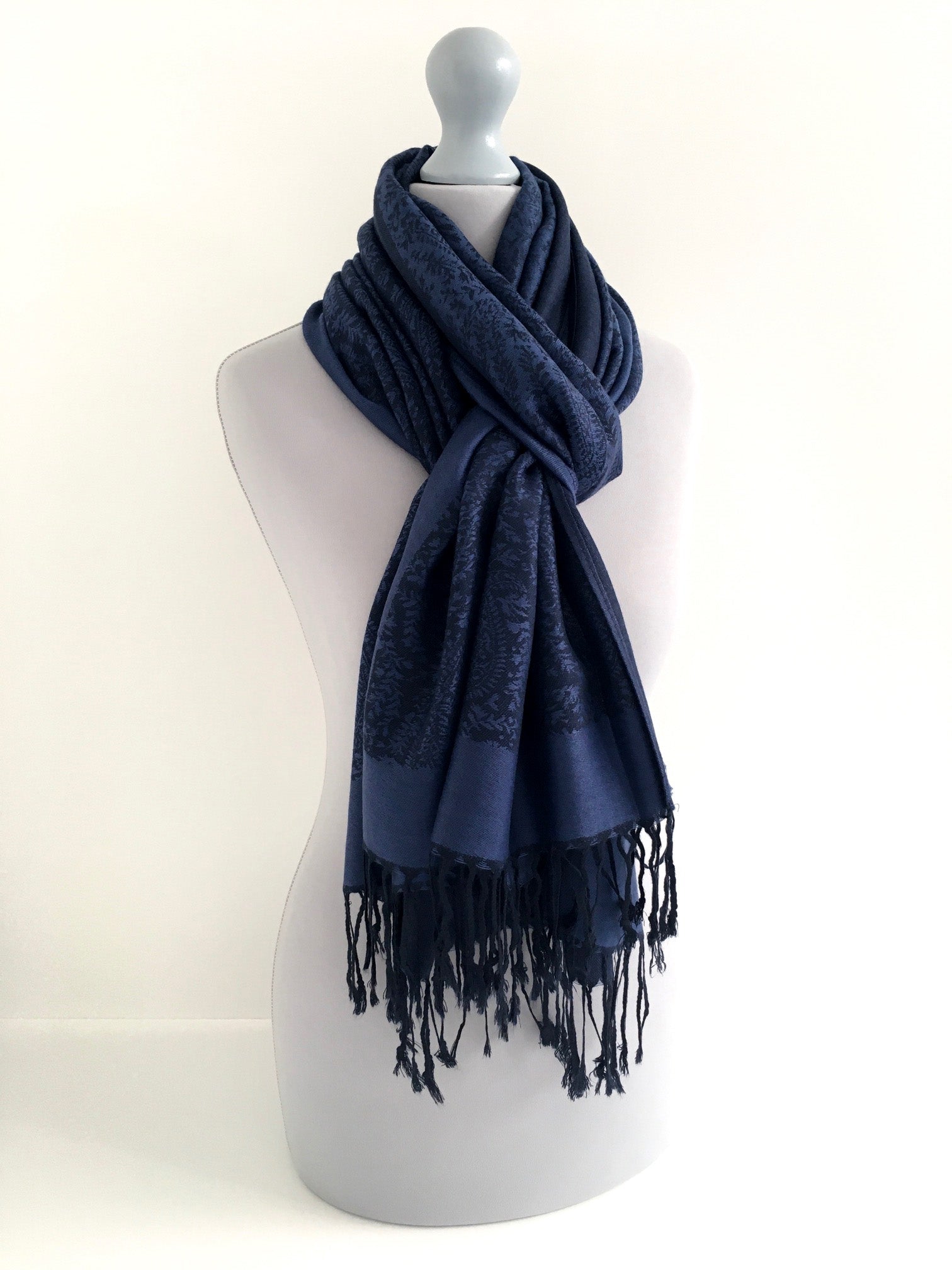A-SHU NAVY BLUE PAISLEY PRINT REVERSIBLE PASHMINA SHAWL SCARF - A-SHU.CO.UK