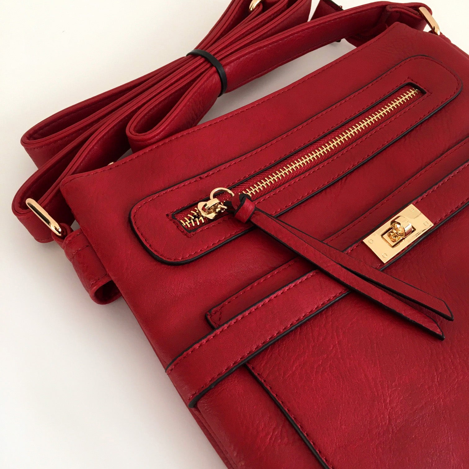 A-SHU RED MULTI COMPARTMENT CROSS BODY SHOULDER BAG - A-SHU.CO.UK