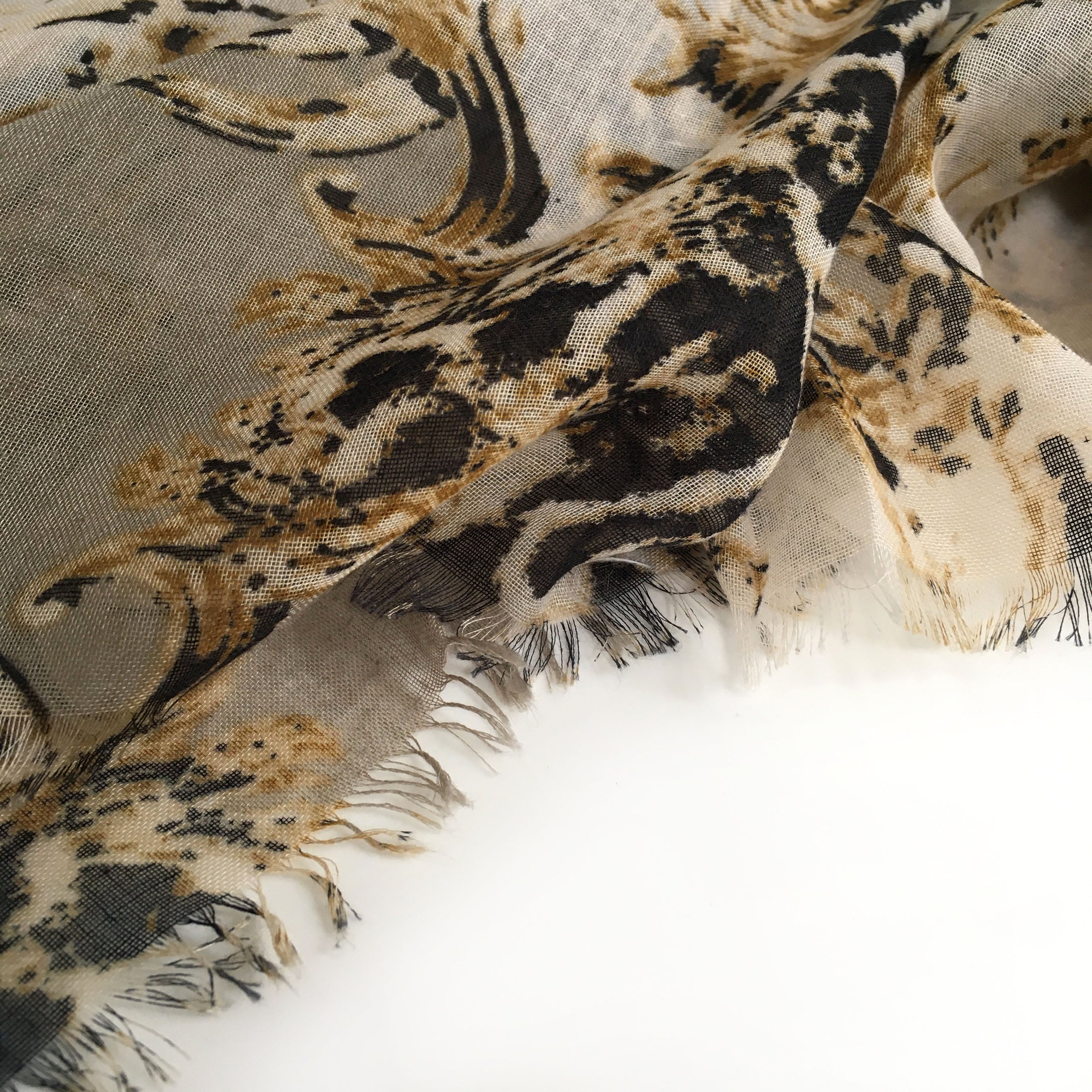 A-SHU LARGE CREAM VINTAGE LEOPARD PRINT SHAWL SCARF - A-SHU.CO.UK