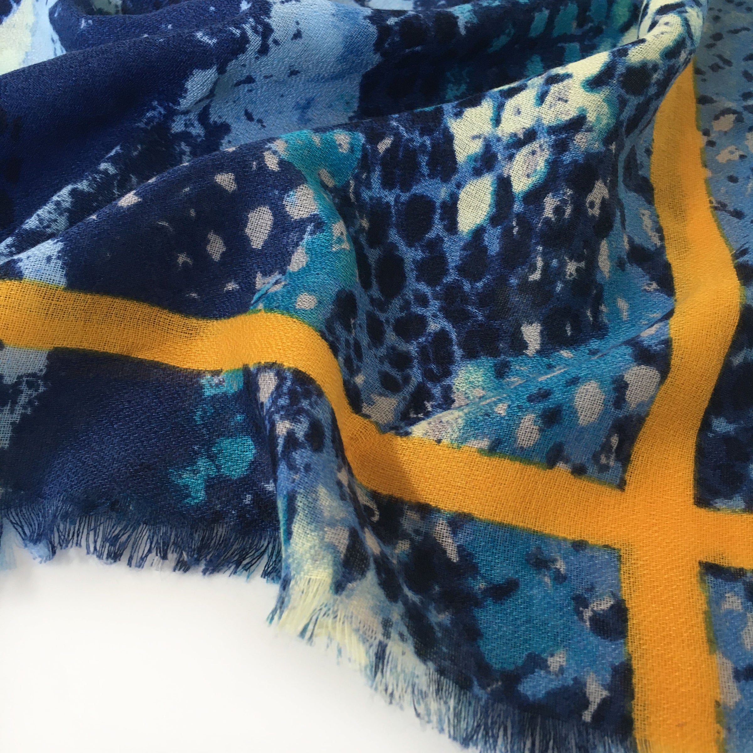 A-SHU LARGE BLUE SNAKESKIN PRINT SHAWL SCARF WITH STRIPE - A-SHU.CO.UK