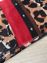 LARGE BROWN CAMEO LEOPARD PRINT SCARF