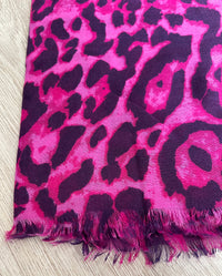 LARGE FUCHSIA PINK LEOPARD PRINT SCARF