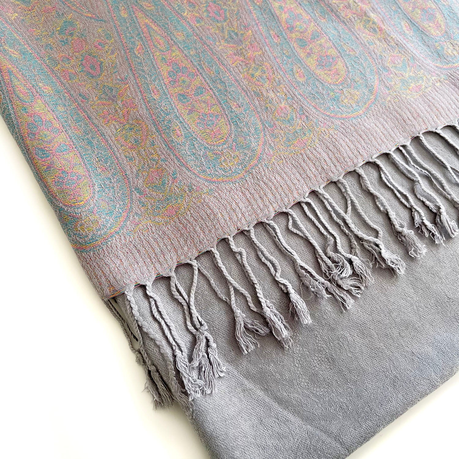 PAISLEY PRINT SILVER LIGHTWEIGHT PASHMINA SHAWL SCARF