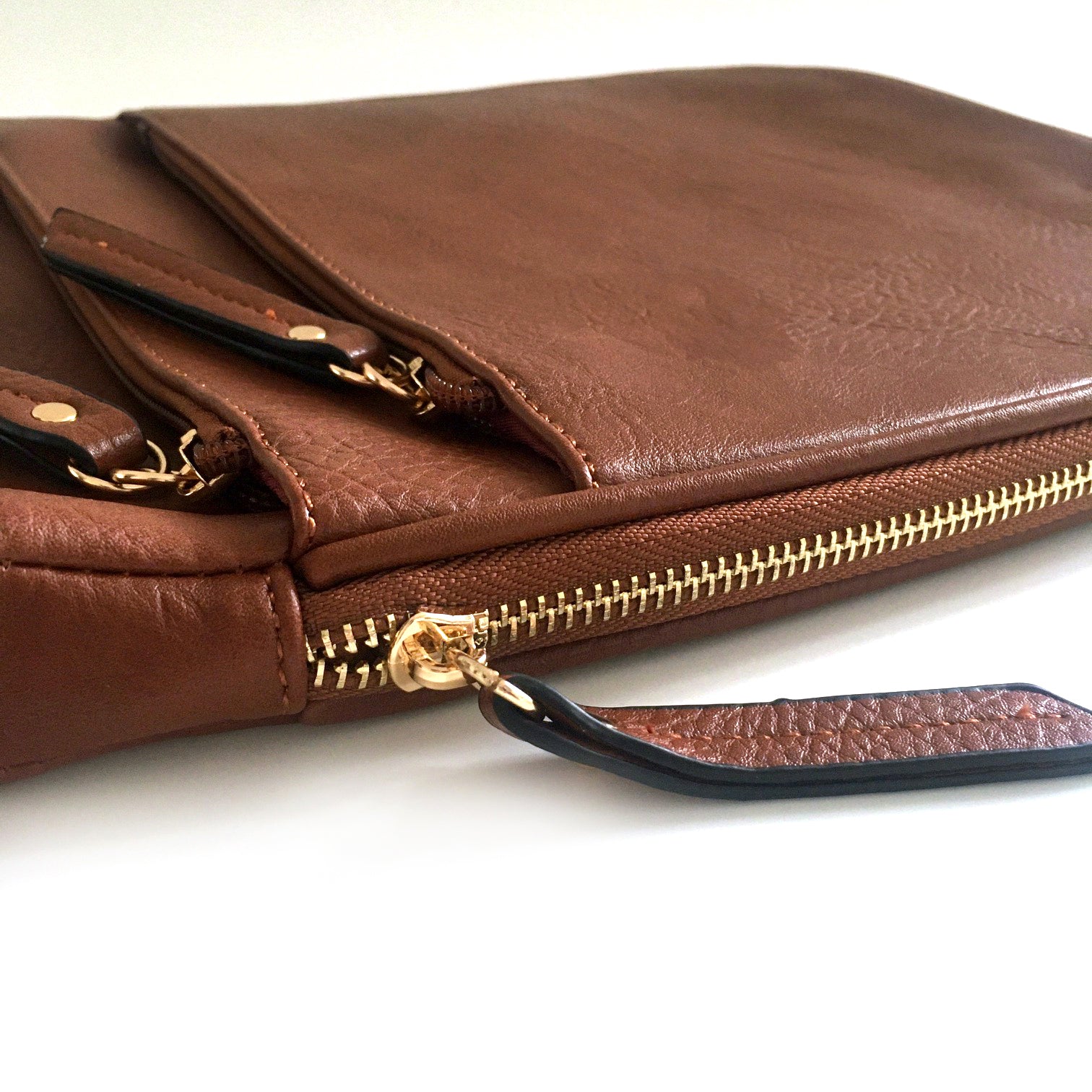A-SHU PLAIN CURVED TAN MULTI COMPARTMENT CROSS BODY SHOULDER BAG - A-SHU.CO.UK