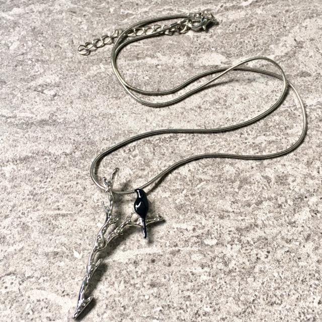 A-SHU BLACK BIRD-ON-A-BRANCH PENDANT NECKLACE WITH SILVER CHAIN - A-SHU.CO.UK