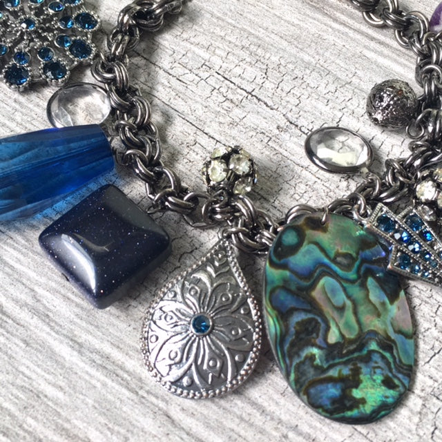 A-SHU NAVY BLUE PEWTER METAL CHUNKY STONE BEADED CHARM BRACELET - A-SHU.CO.UK