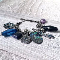 A-SHU NAVY BLUE PEWTER METAL CHUNKY STONE BEADED CHARM BRACELET - A-SHU.CO.UK