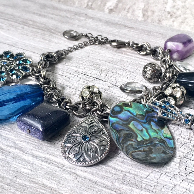 A-SHU NAVY BLUE PEWTER METAL CHUNKY STONE BEADED CHARM BRACELET - A-SHU.CO.UK