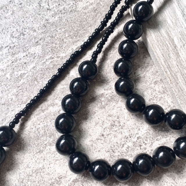A-SHU LONG BEADED PEARL CORSAGE MULTI-LAYER NECKLACE - BLACK - A-SHU.CO.UK