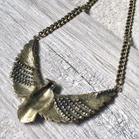 A-SHU VINTAGE ANTIQUE GOLD EAGLE BIRD NECKLACE WITH DIAMANTE STONES - A-SHU.CO.UK