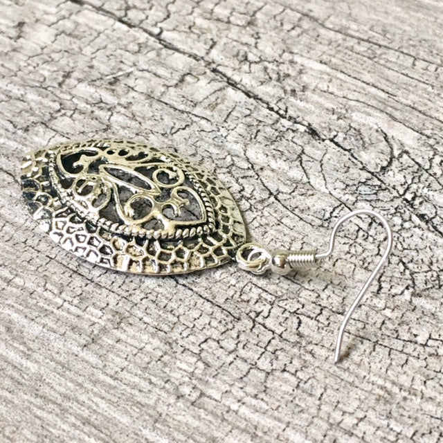 A-SHU TIBETAN SILVER CARVED HOLLOW PENDANT DROP EARRINGS - A-SHU.CO.UK