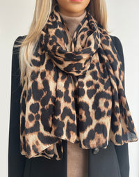 BROWN COTTON BLEND CLASSIC LEOPARD PRINT SCARF