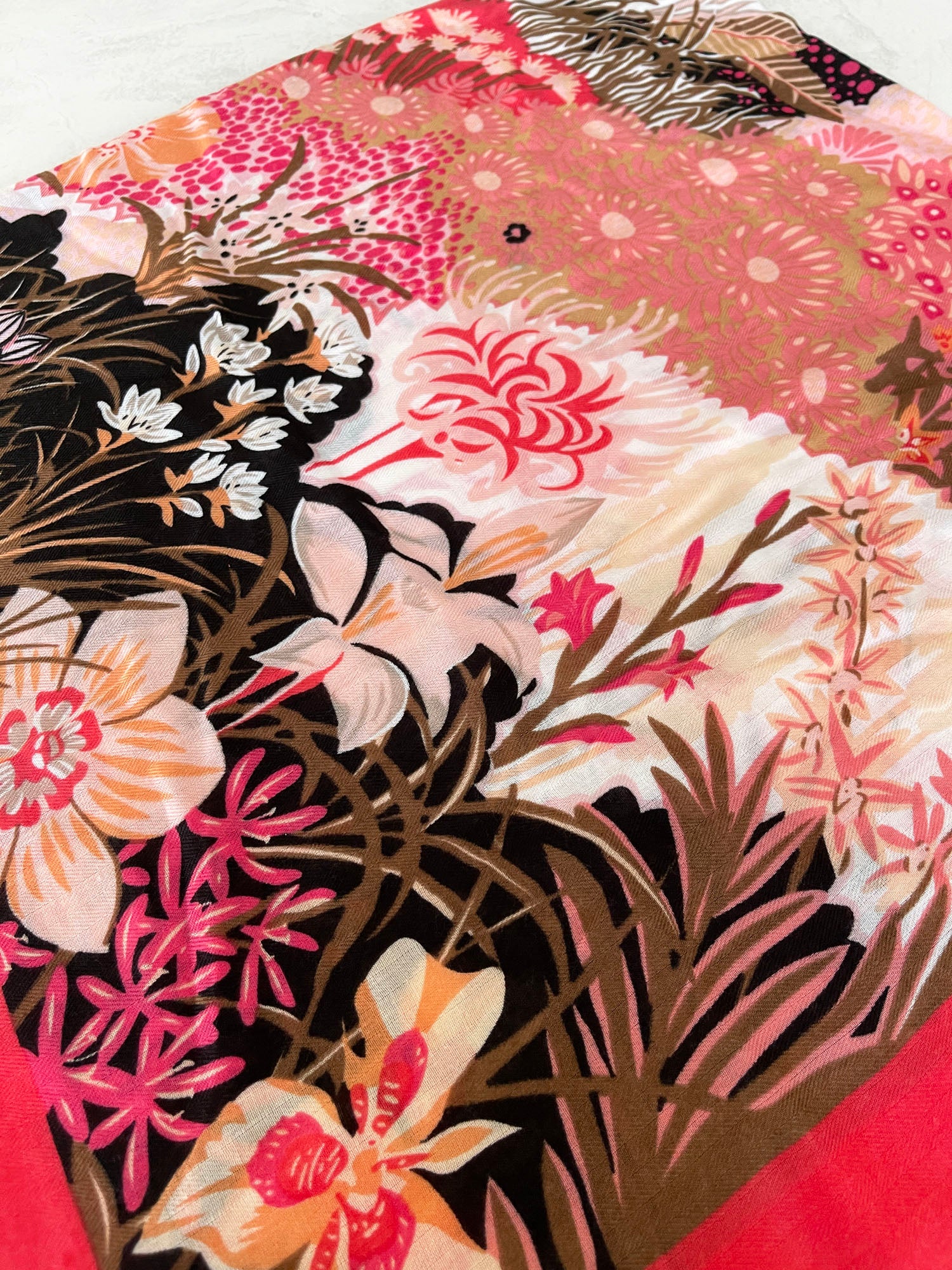 CORAL GARDEN FLORAL PRINT SQUARE TASSEL SCARF