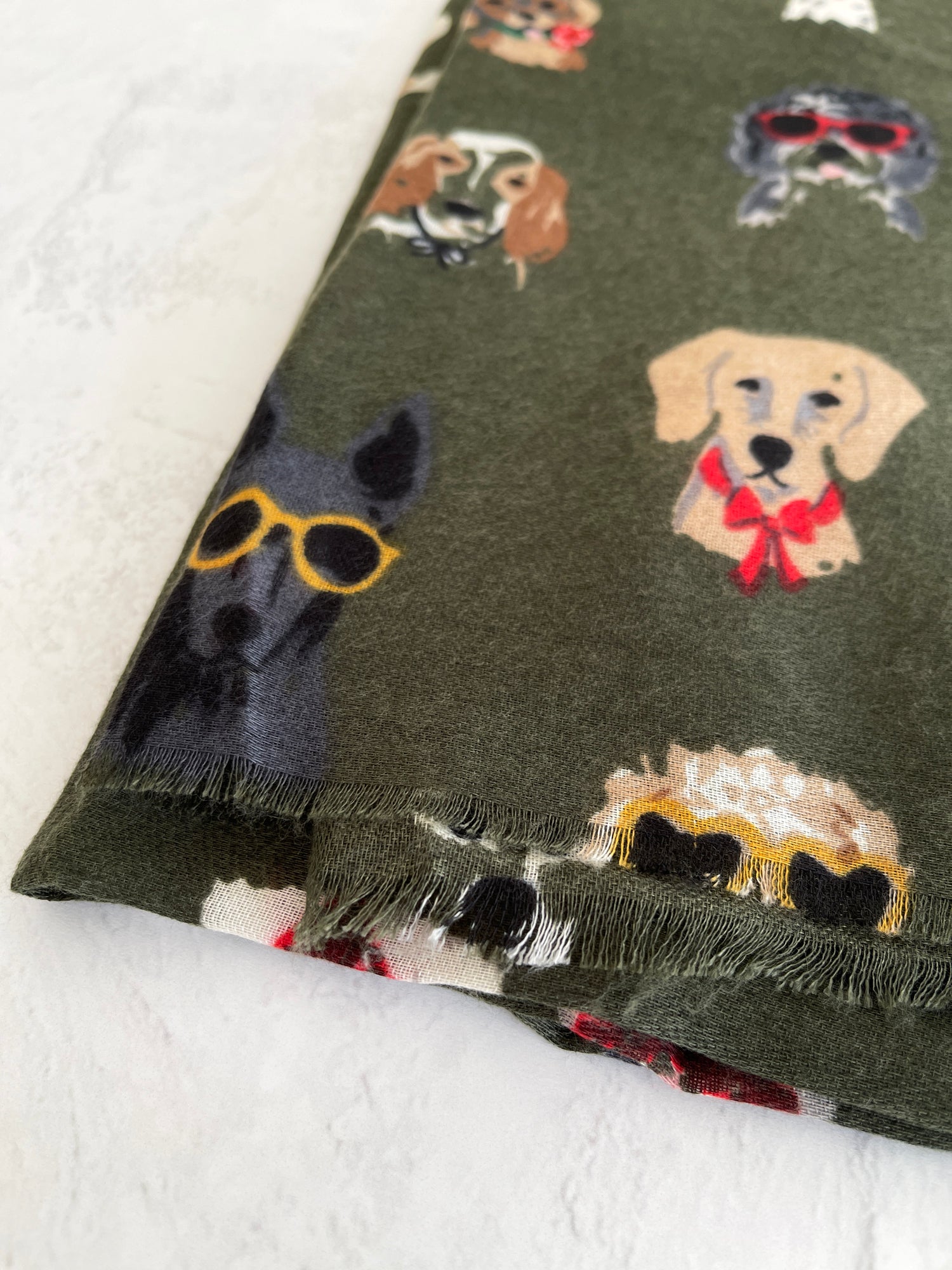 GREEN COTTON BLEND DOG PRINT LIGHTWEIGHT SCARF