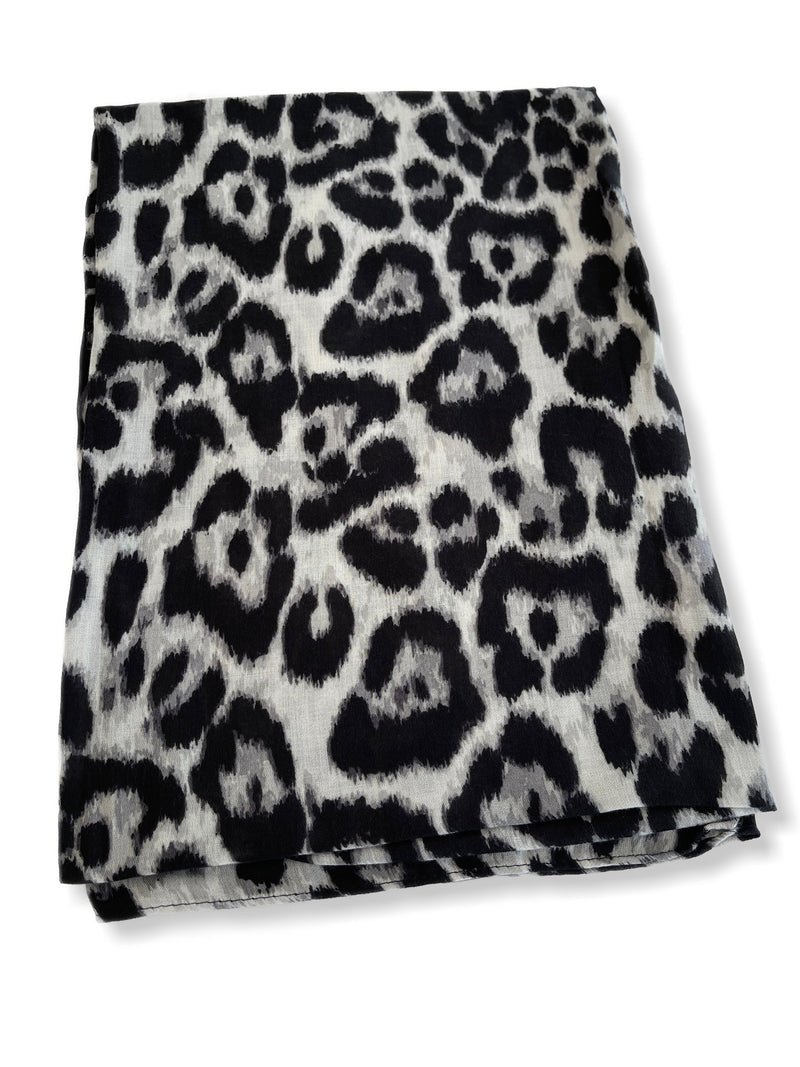 GREY COTTON BLEND CLASSIC LEOPARD PRINT SCARF
