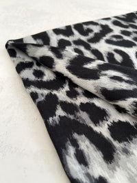 GREY COTTON BLEND CLASSIC LEOPARD PRINT SCARF