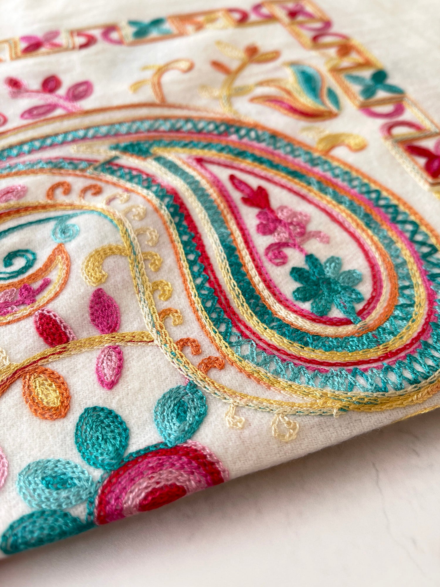 LARGE CREAM COLOURFUL PAISLEY CASHMERE COTTON BLEND WINTER SHAWL BLANKET SCARF