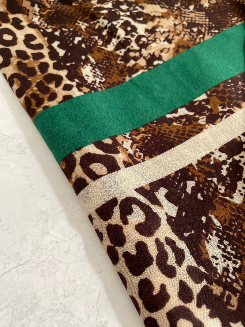 LARGE GREEN SNAKESKIN AND LEOPARD PRINT SCARF