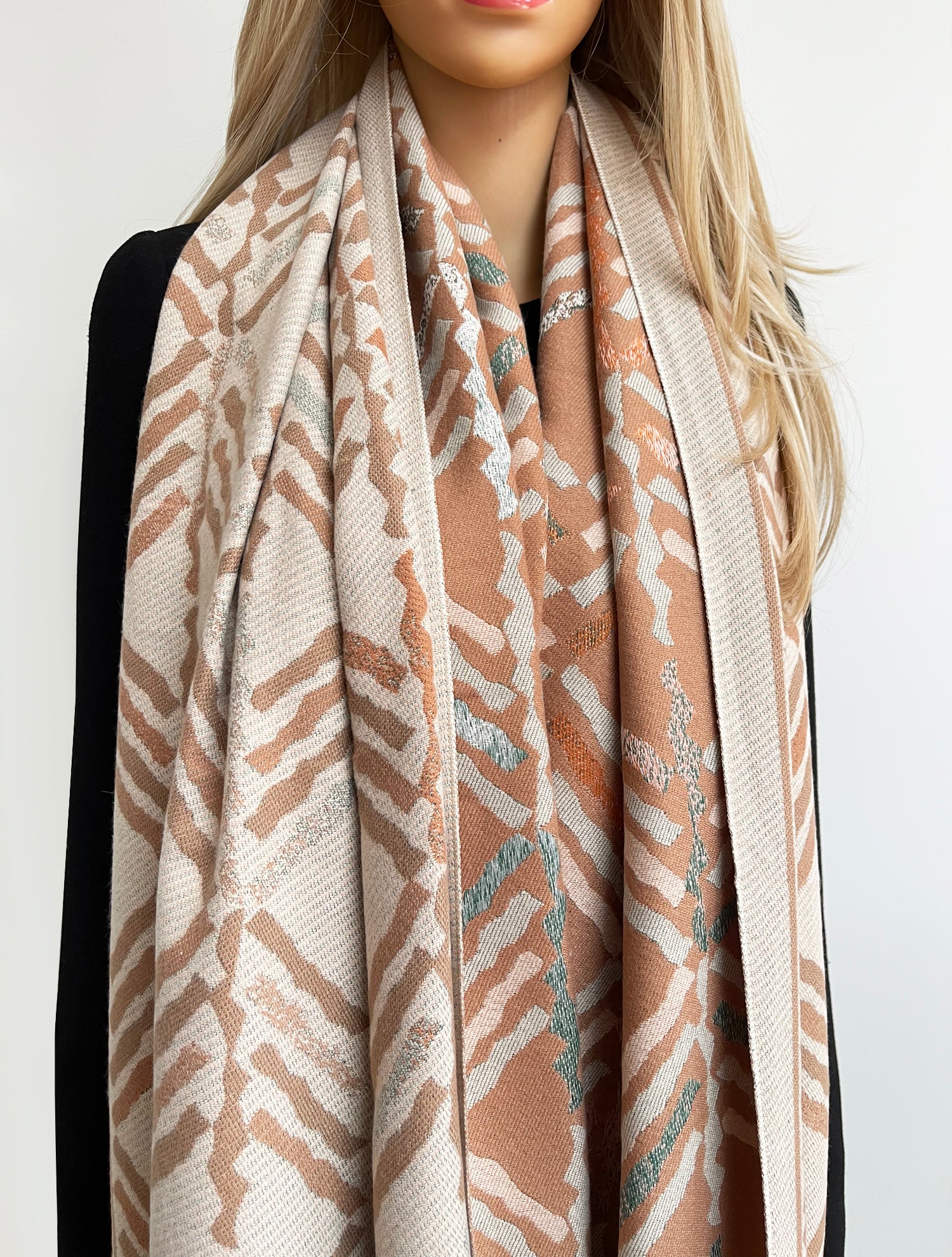 LARGE NUDE RETRO PRINT REVERSIBLE WOOL WINTER SHAWL BLANKET SCARF