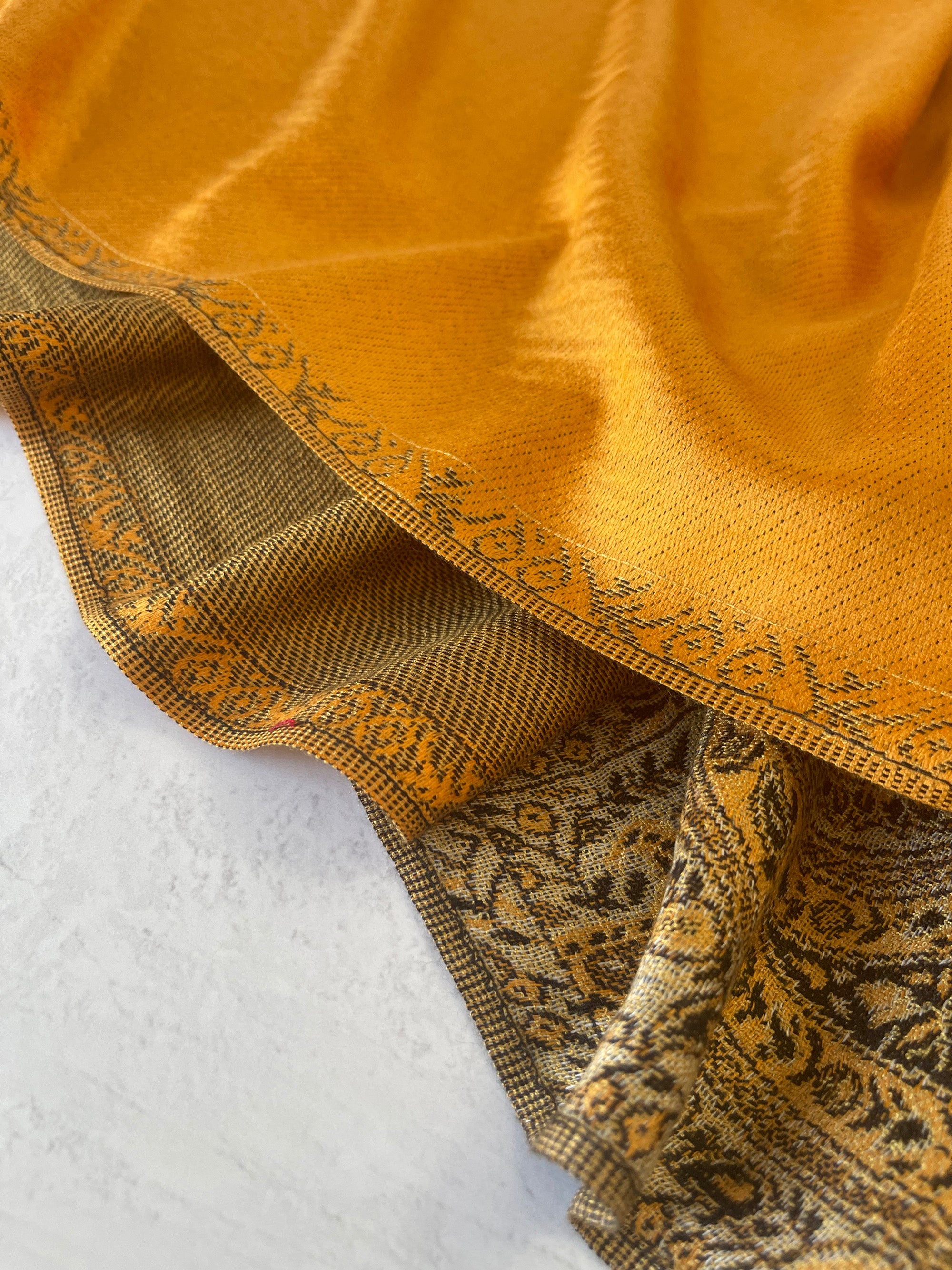 LARGE PLAIN YELLOW REVERSIBLE MULTI COLOUR PAISLEY PRINT PASHMINA SHAWL SCARF WRAP