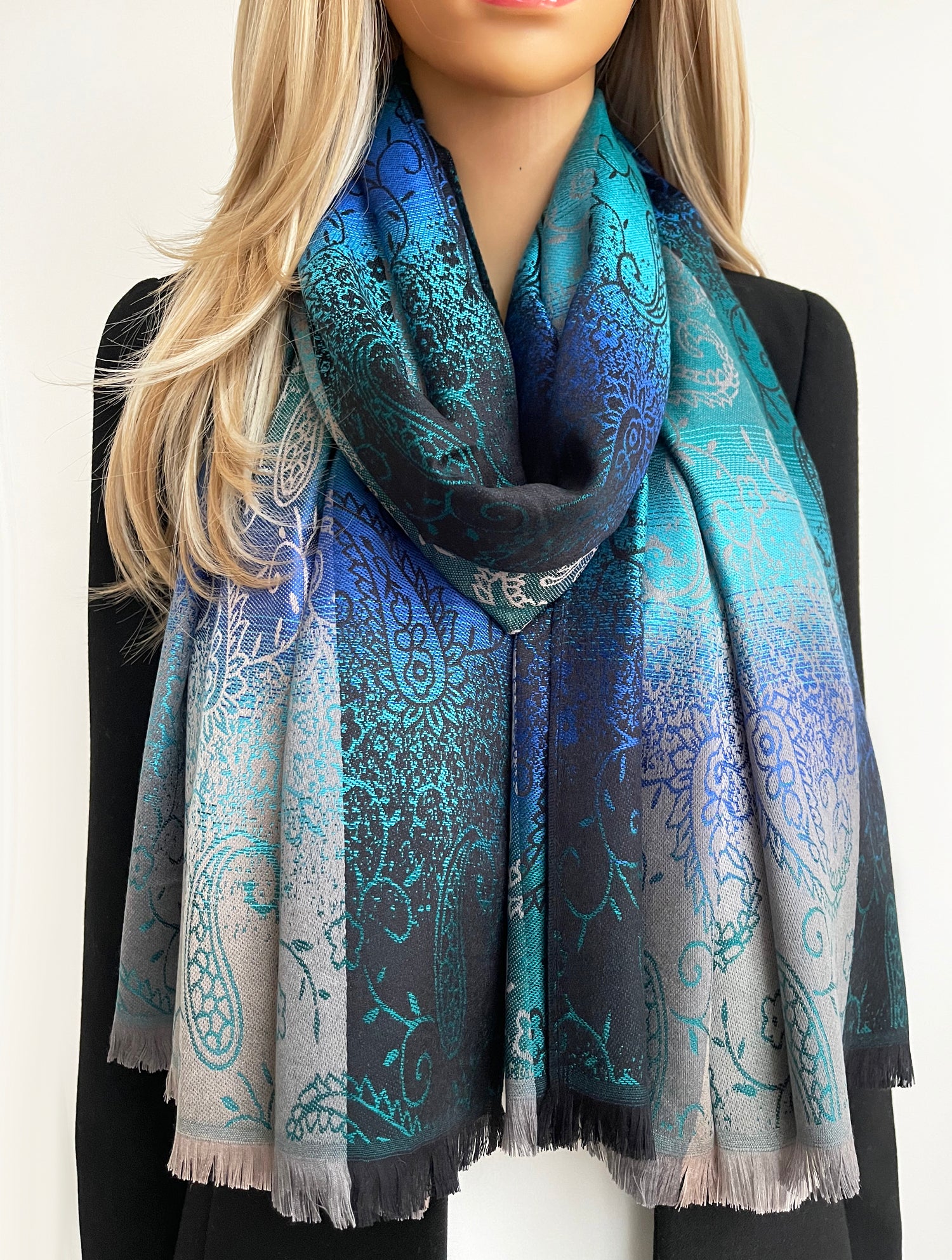 LARGE REVERSIBLE BLUE OMBRE PAISLEY PRINT PASHMINA SHAWL SCARF WRAP